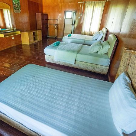 Benarat Lodge 물루 외부 사진