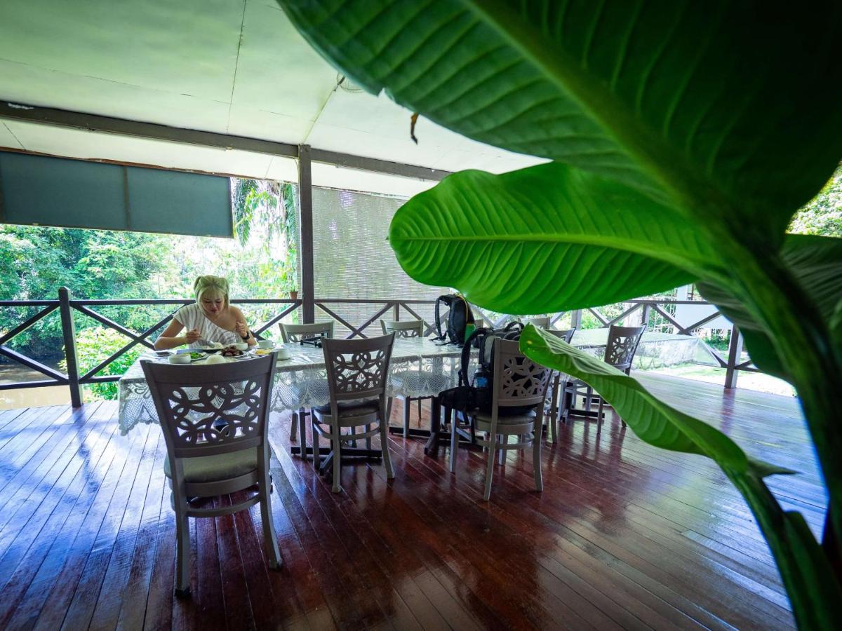Benarat Lodge 물루 외부 사진