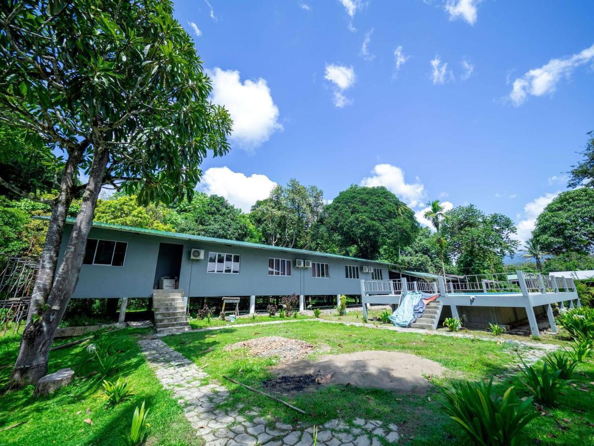 Benarat Lodge 물루 외부 사진