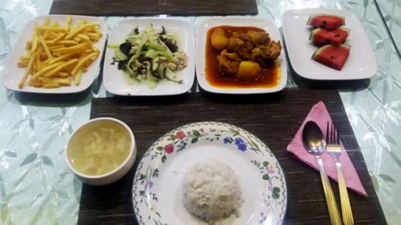 Benarat Lodge 물루 외부 사진